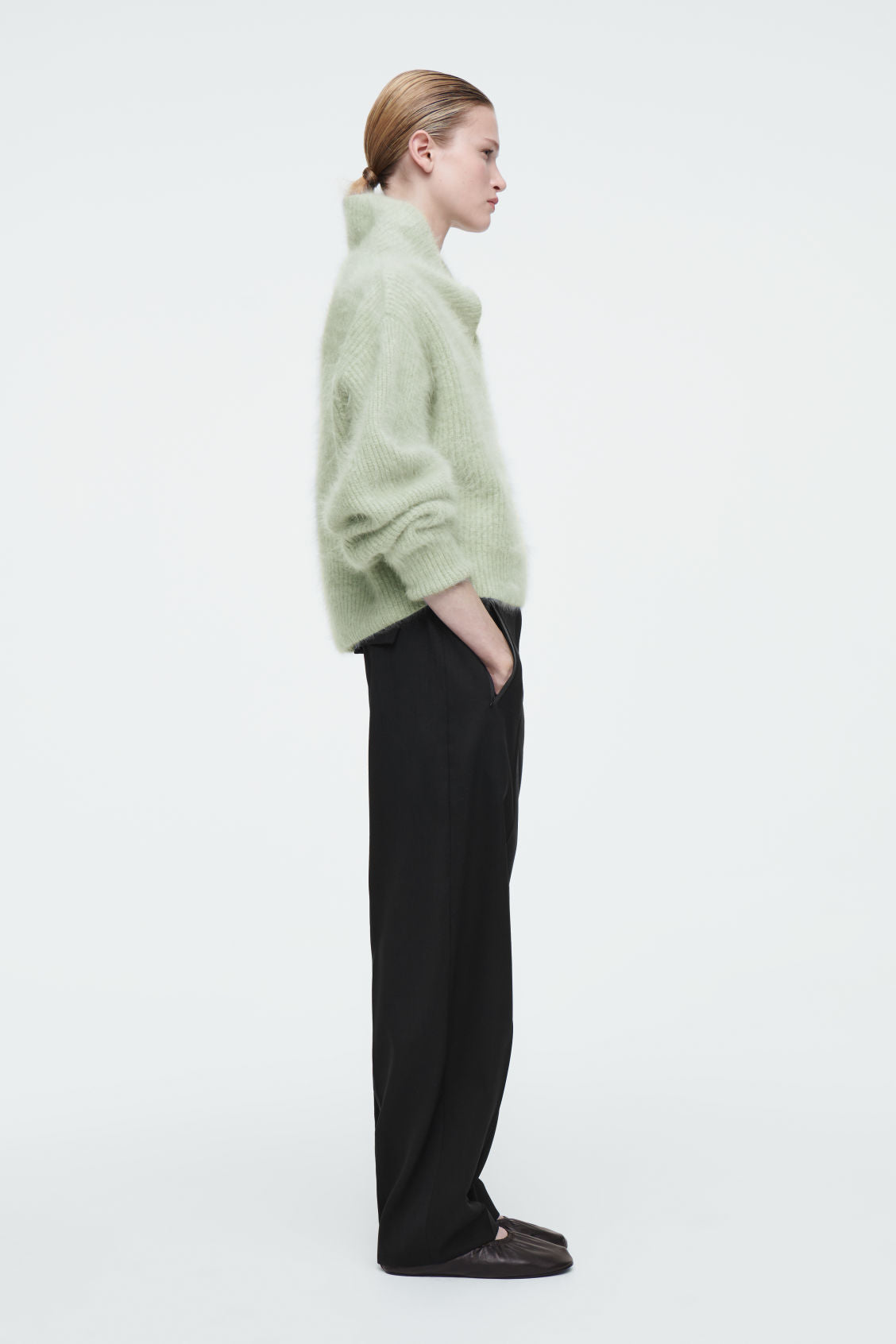 The funnel-neck brushed cashmere jumper