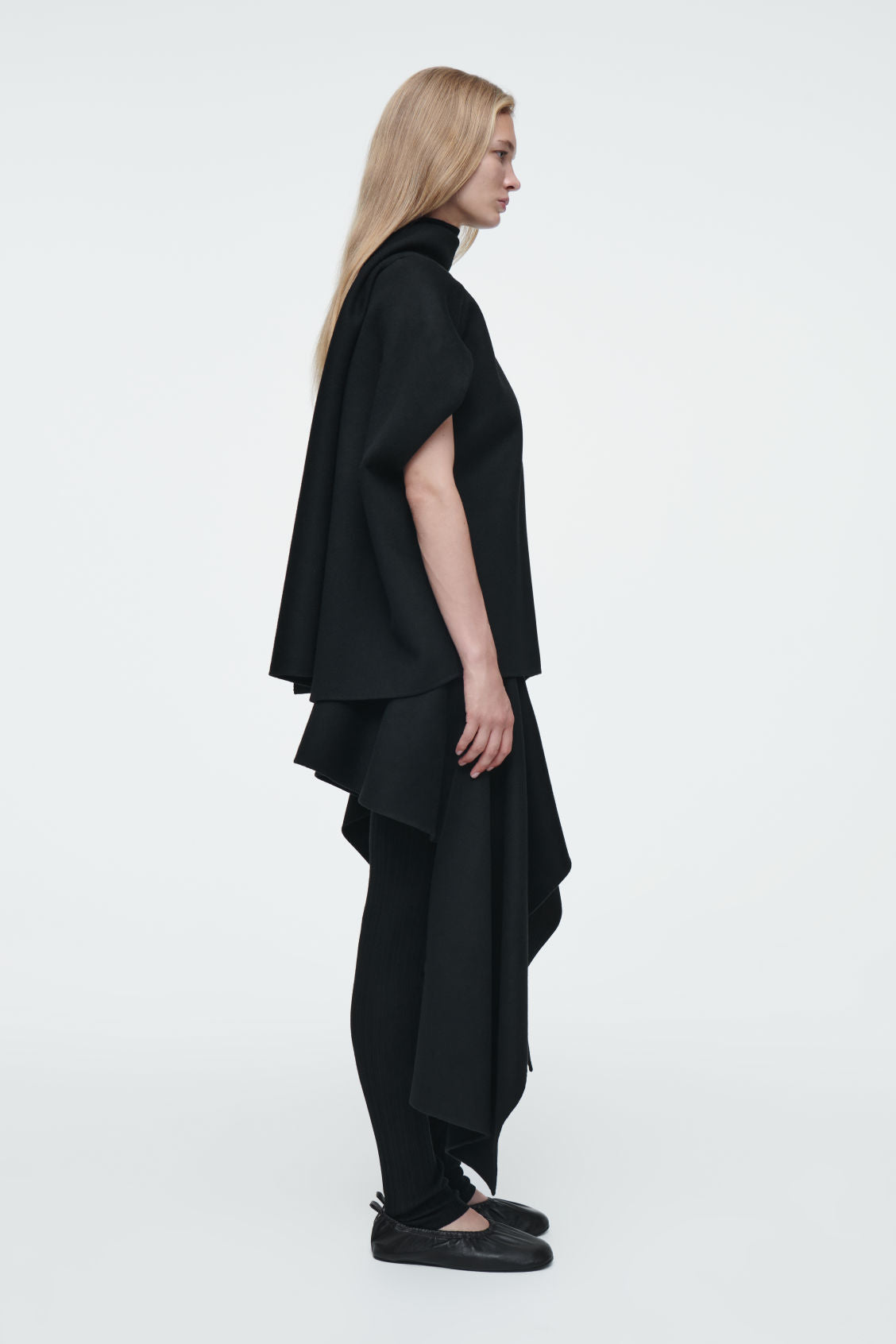The double-faced scarf blouse