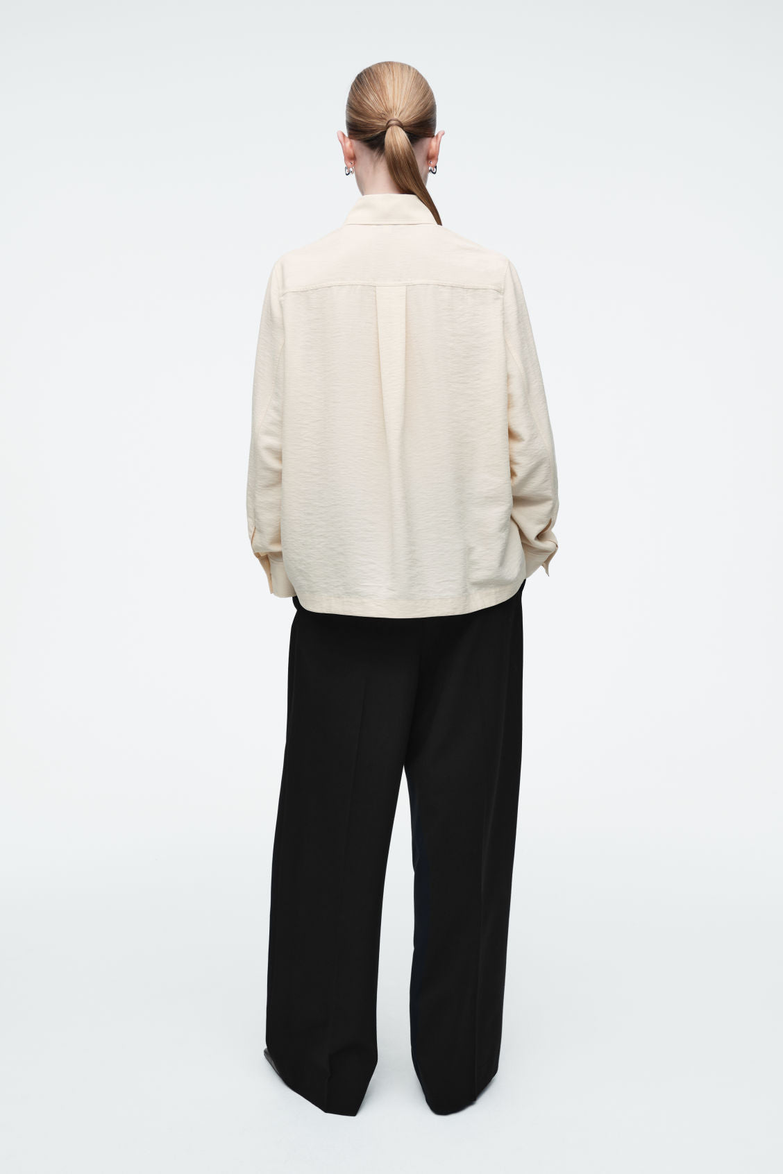 Neck-tie shirt
