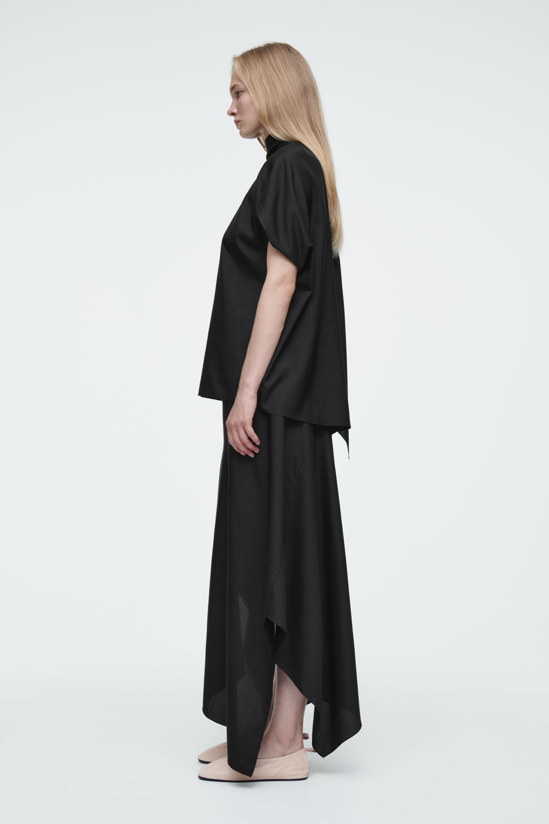 The ruched leather ballet flats