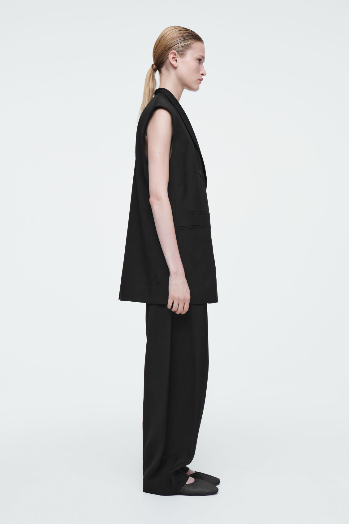 The ruched leather ballet flats