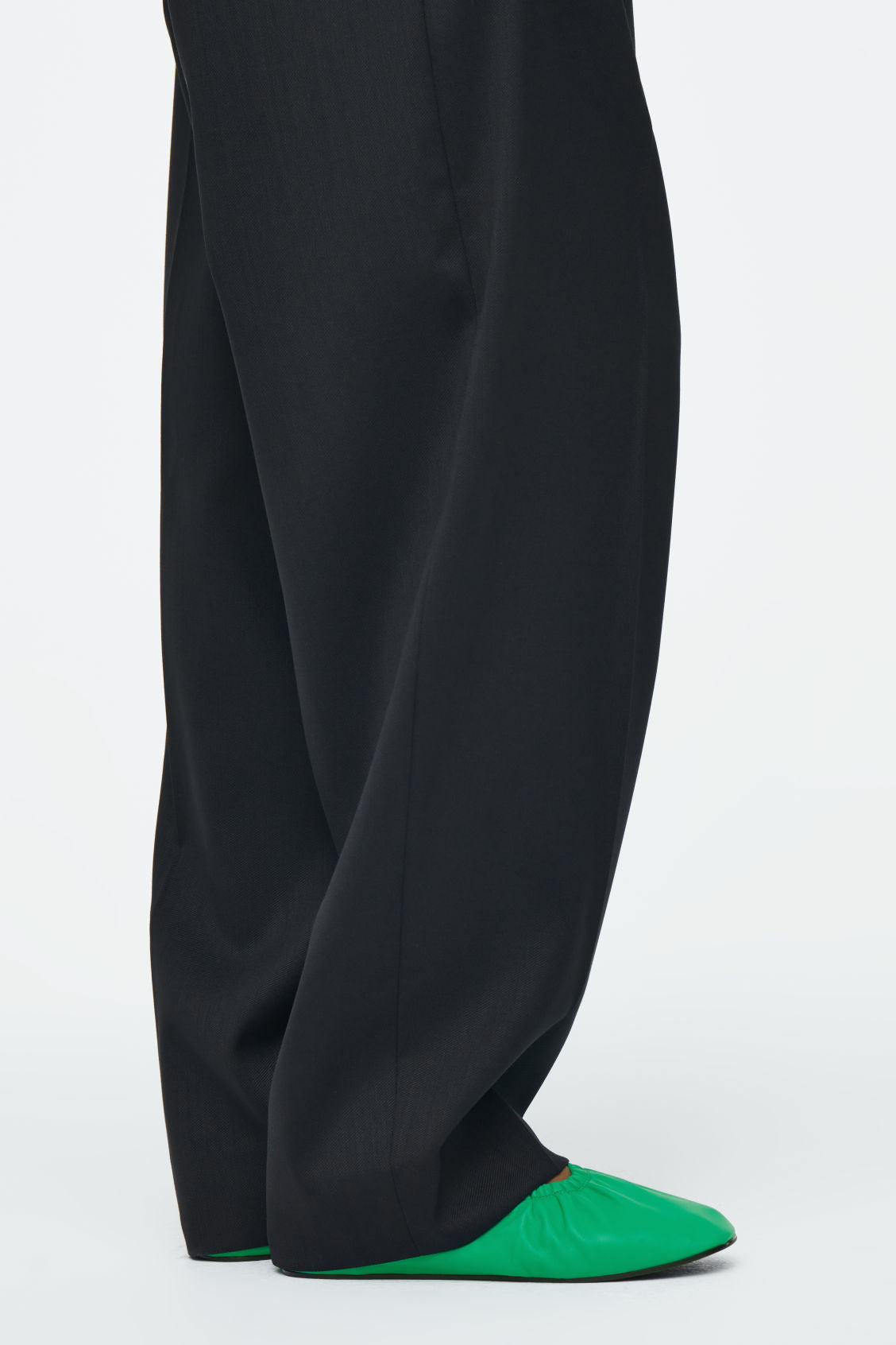 The ruched leather ballet flats