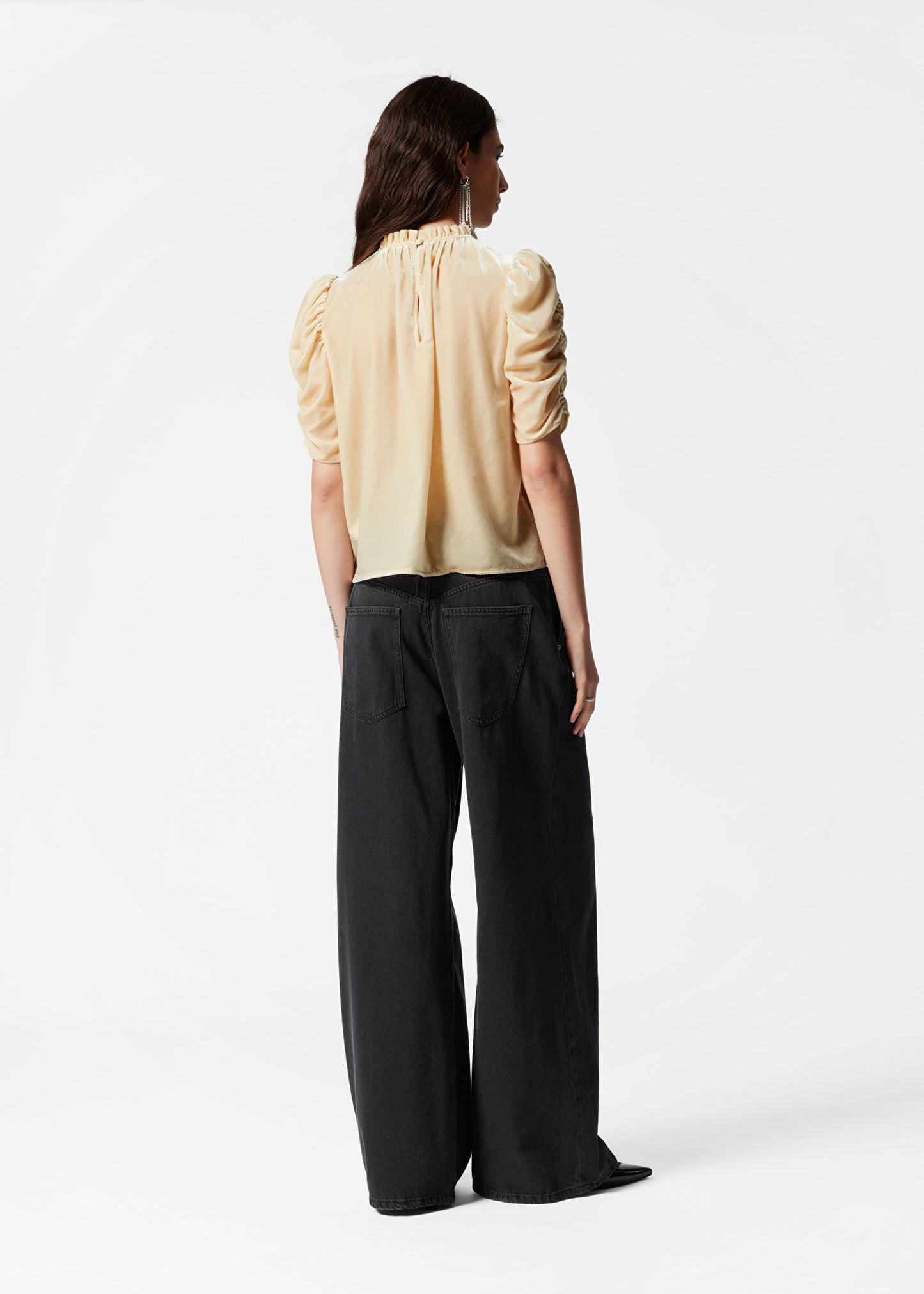 Puff Sleeve Velvet Top