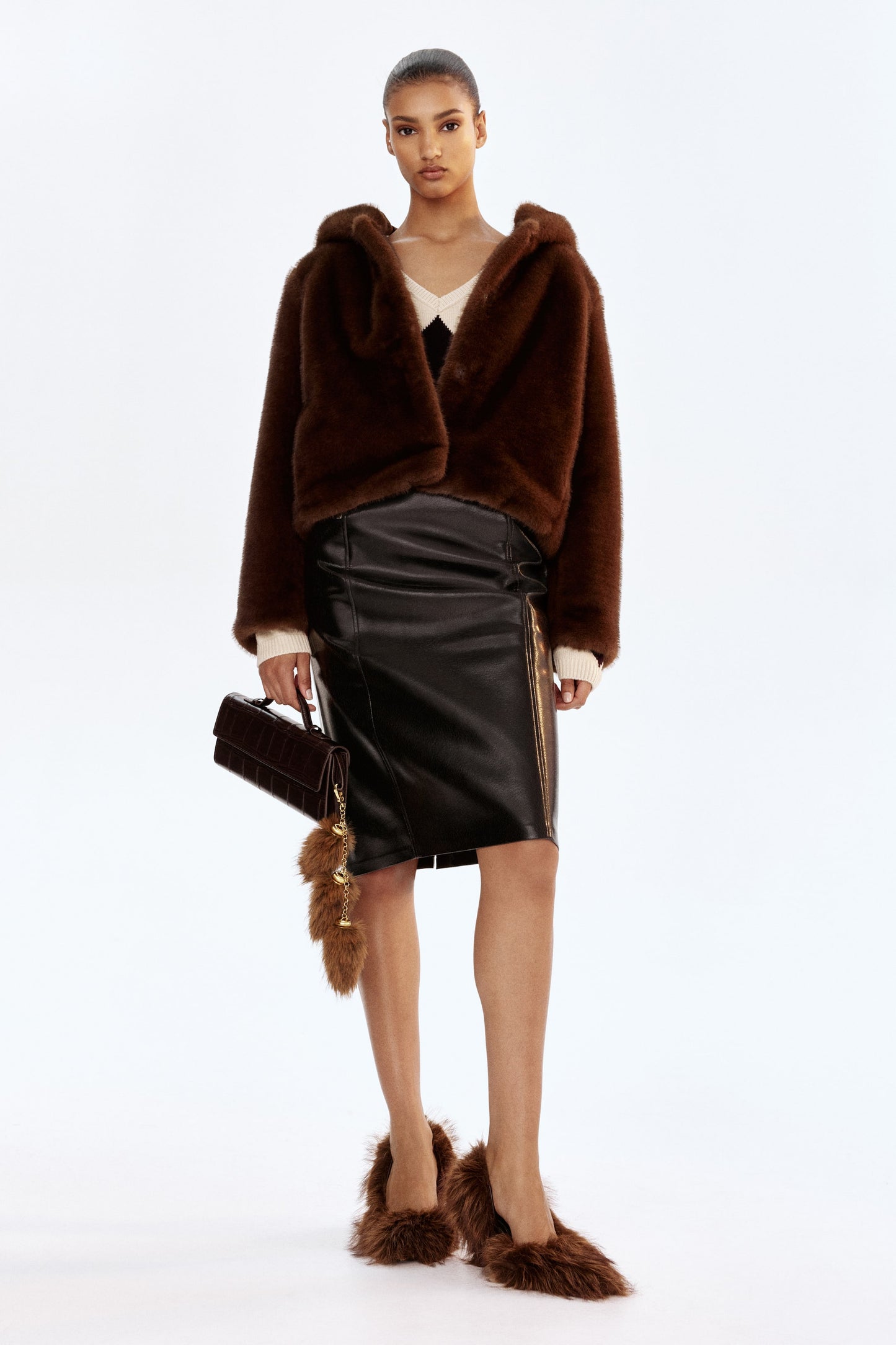 Coated pencil skirt