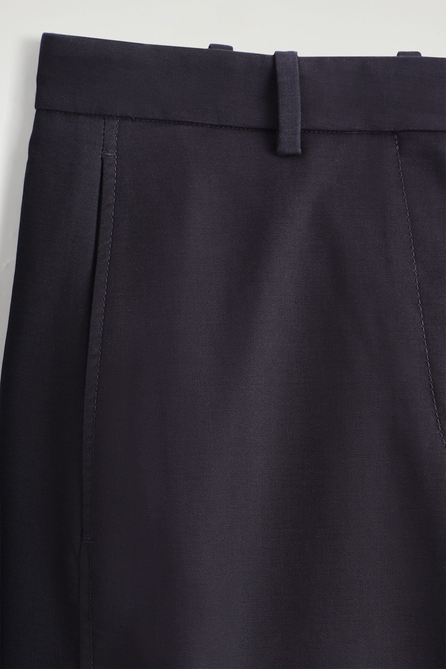 Barrel-Leg Cotton Chinos