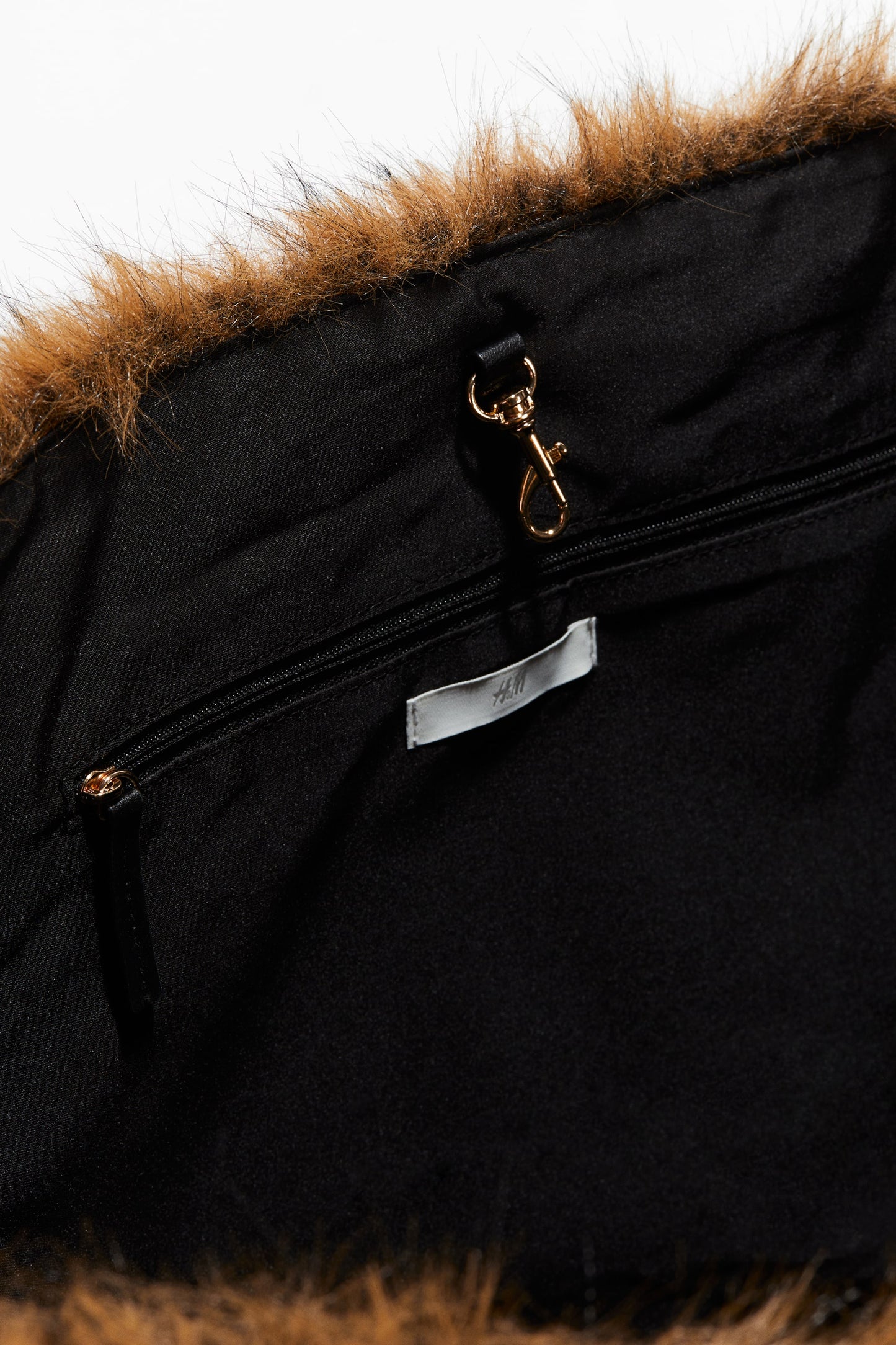 Oversized tote bag