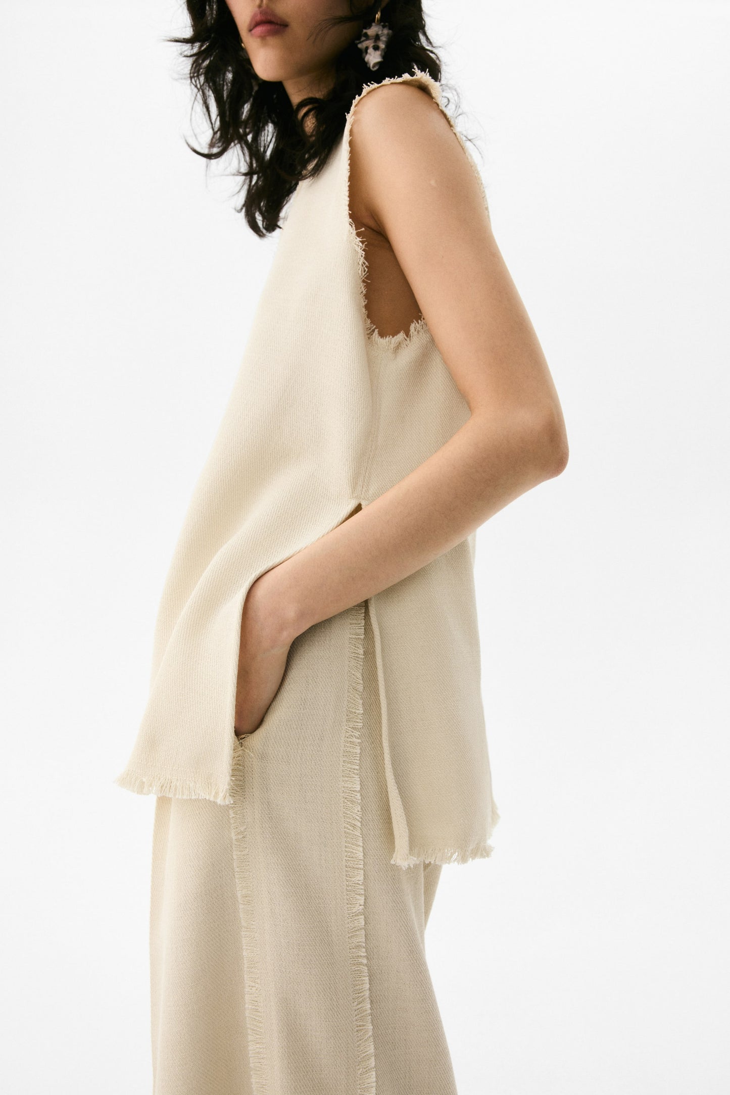 Frayed-edge twill top