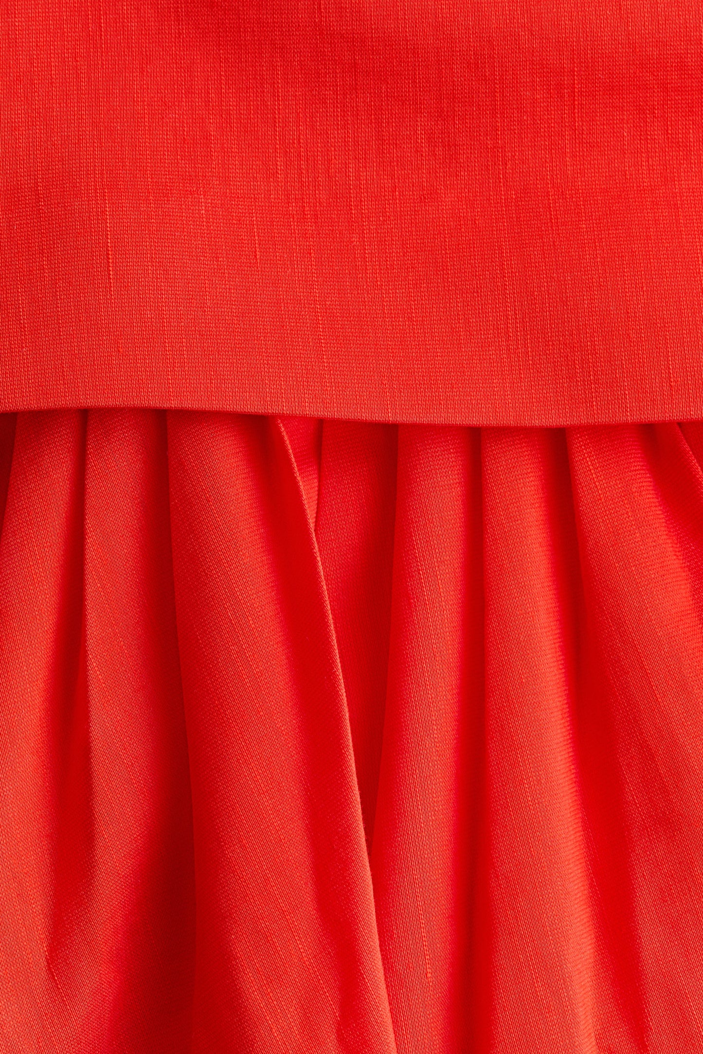 Midi balloon skirt