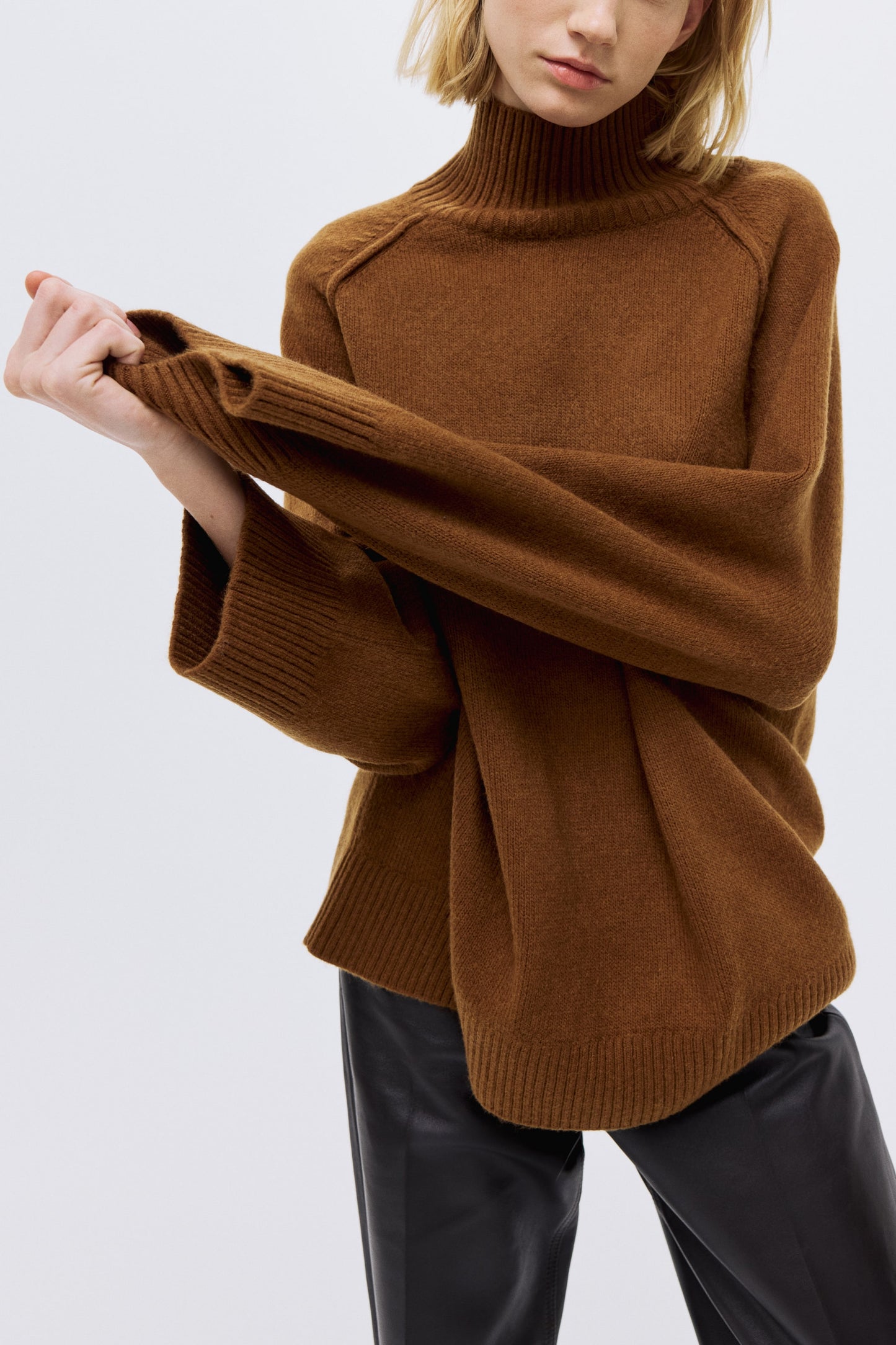 Oversized turtleneck jumper