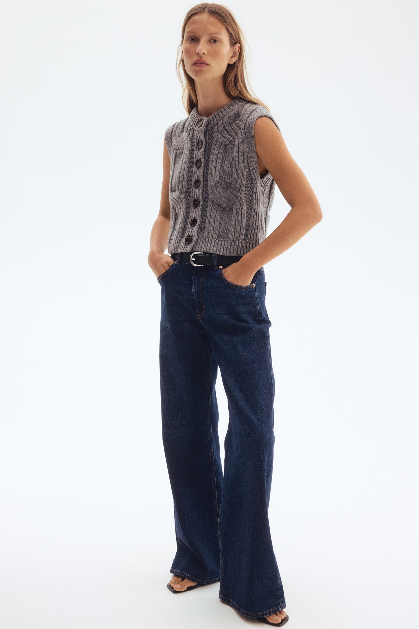 Cable-knit waistcoat