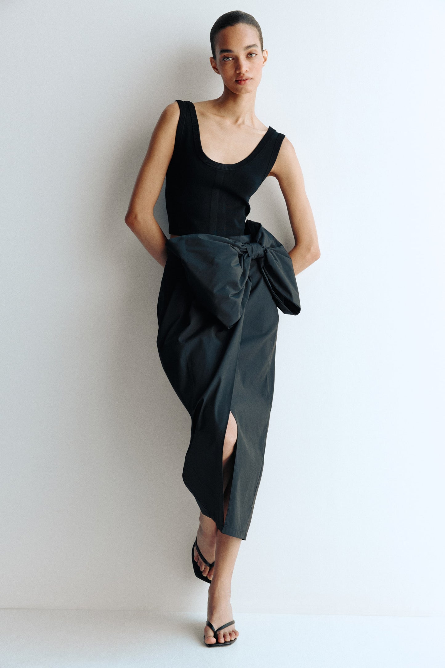 Bow-detail wrap skirt