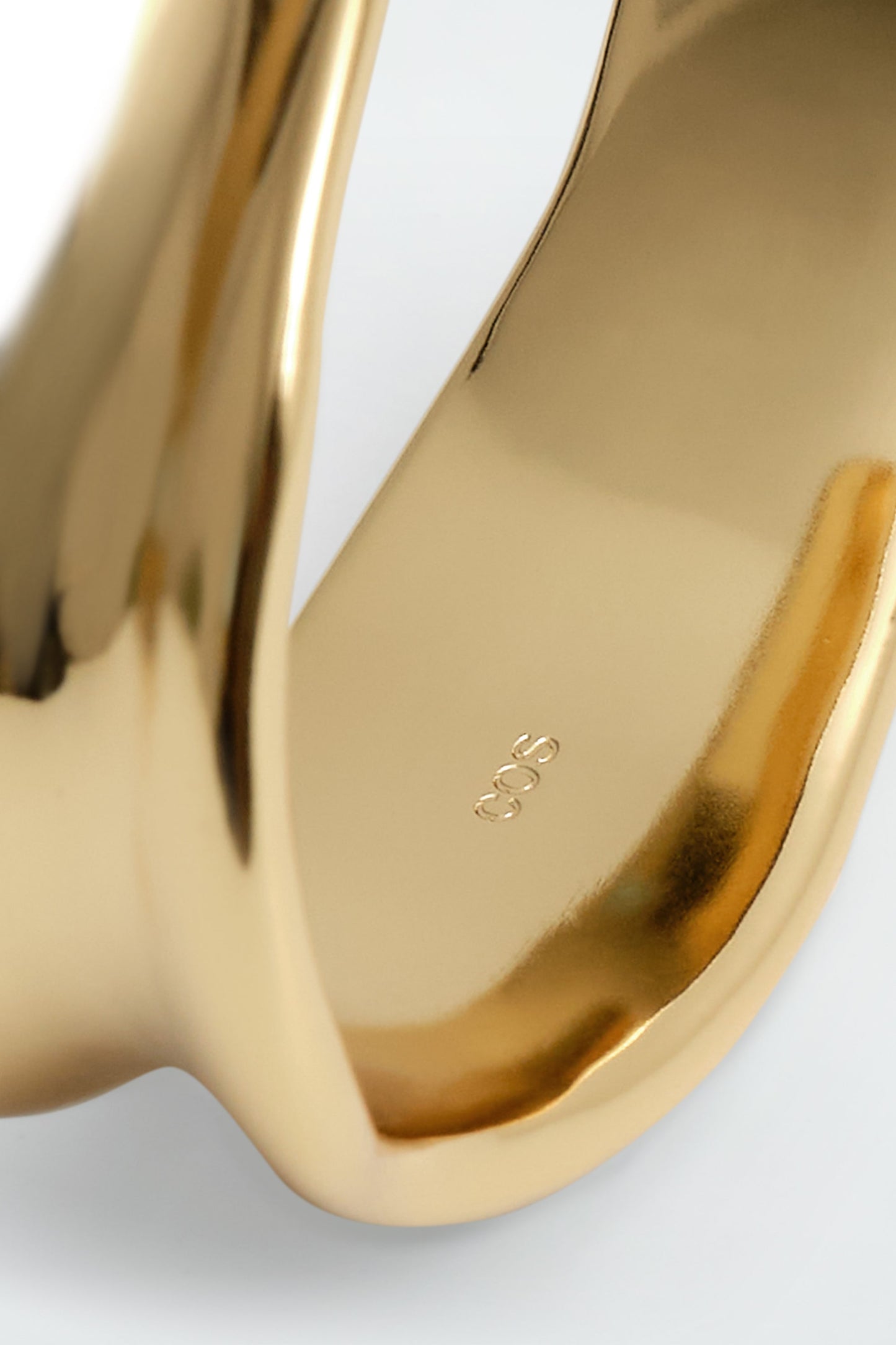 Slim Sculpted Cuff