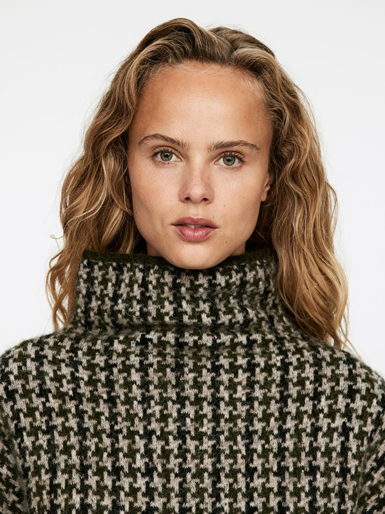 Jacquard-Knit Jumper