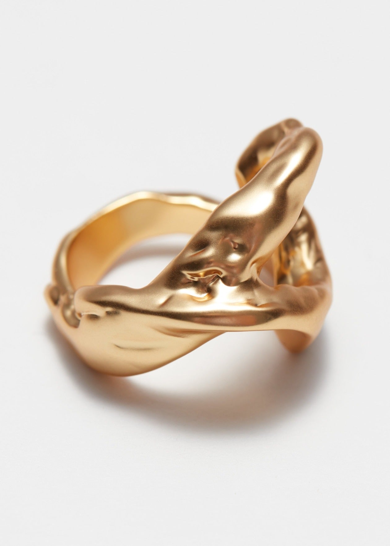 Irregular Ring