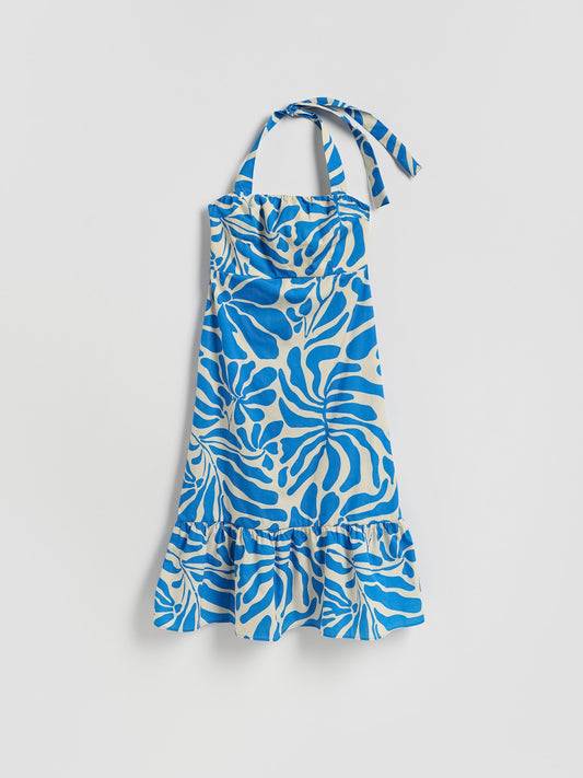 Simple neckline dress