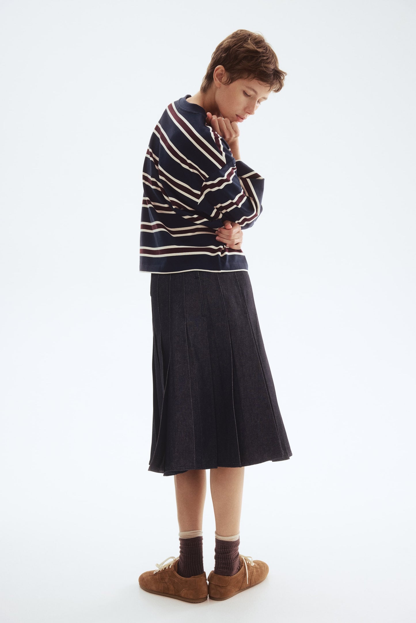 Pleated denim skirt