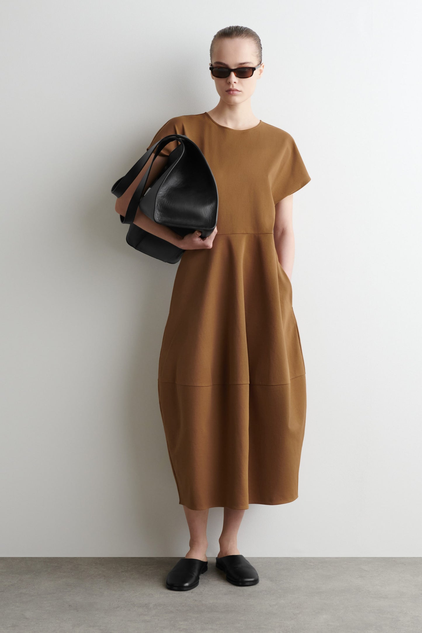 Sculpted cotton midi dress