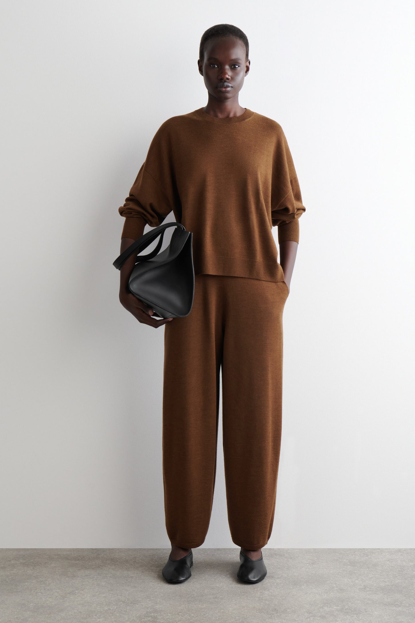 Merino Wool Barrel-Leg Trousers