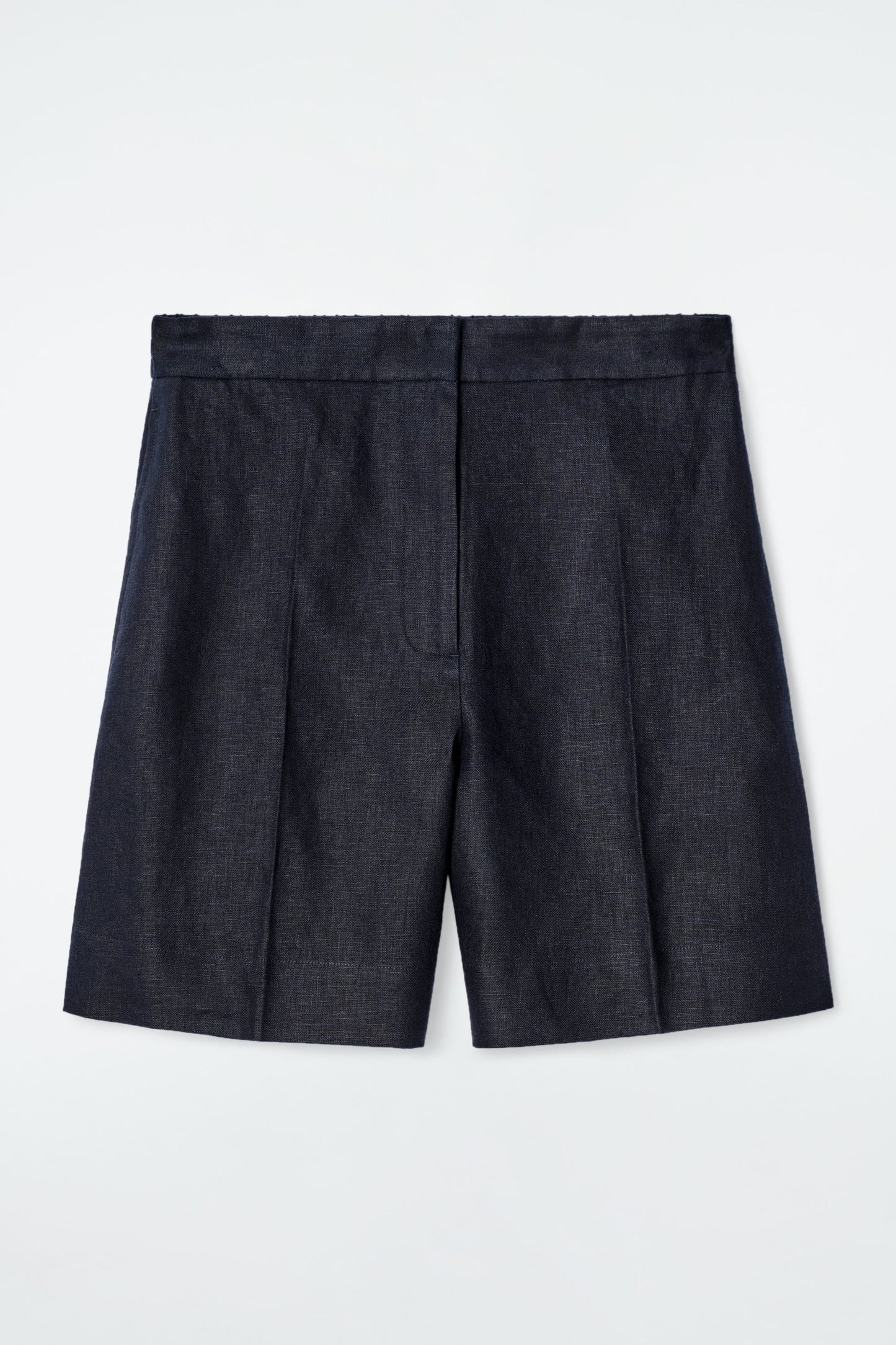 Tailored elasticated linen shorts