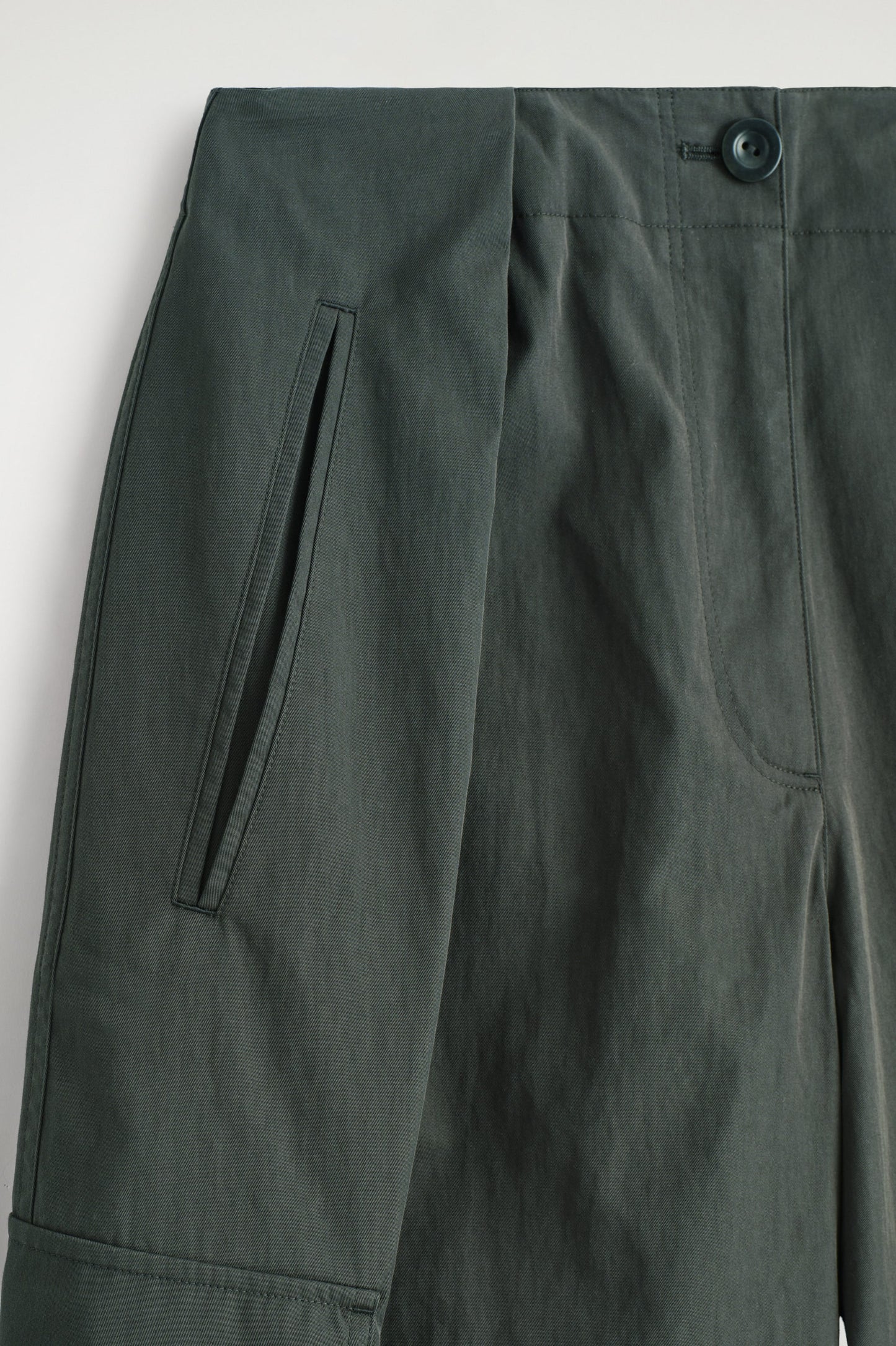 Utility Barrel-Leg Trousers