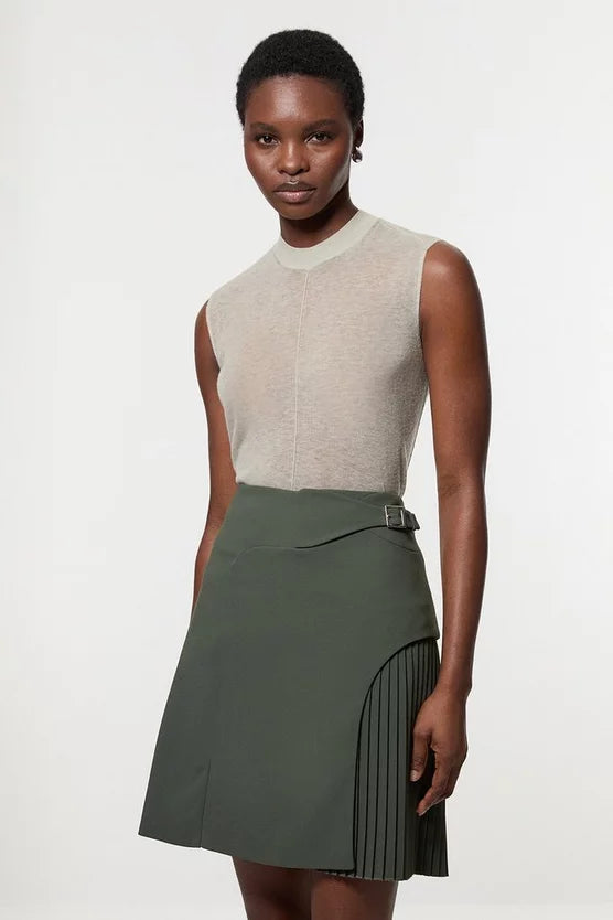 Tailored Buckle Detail Pleated Mini Skirt