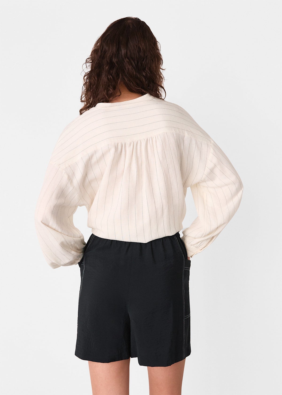 Black/Multi Contrast Stitch Pull On Short