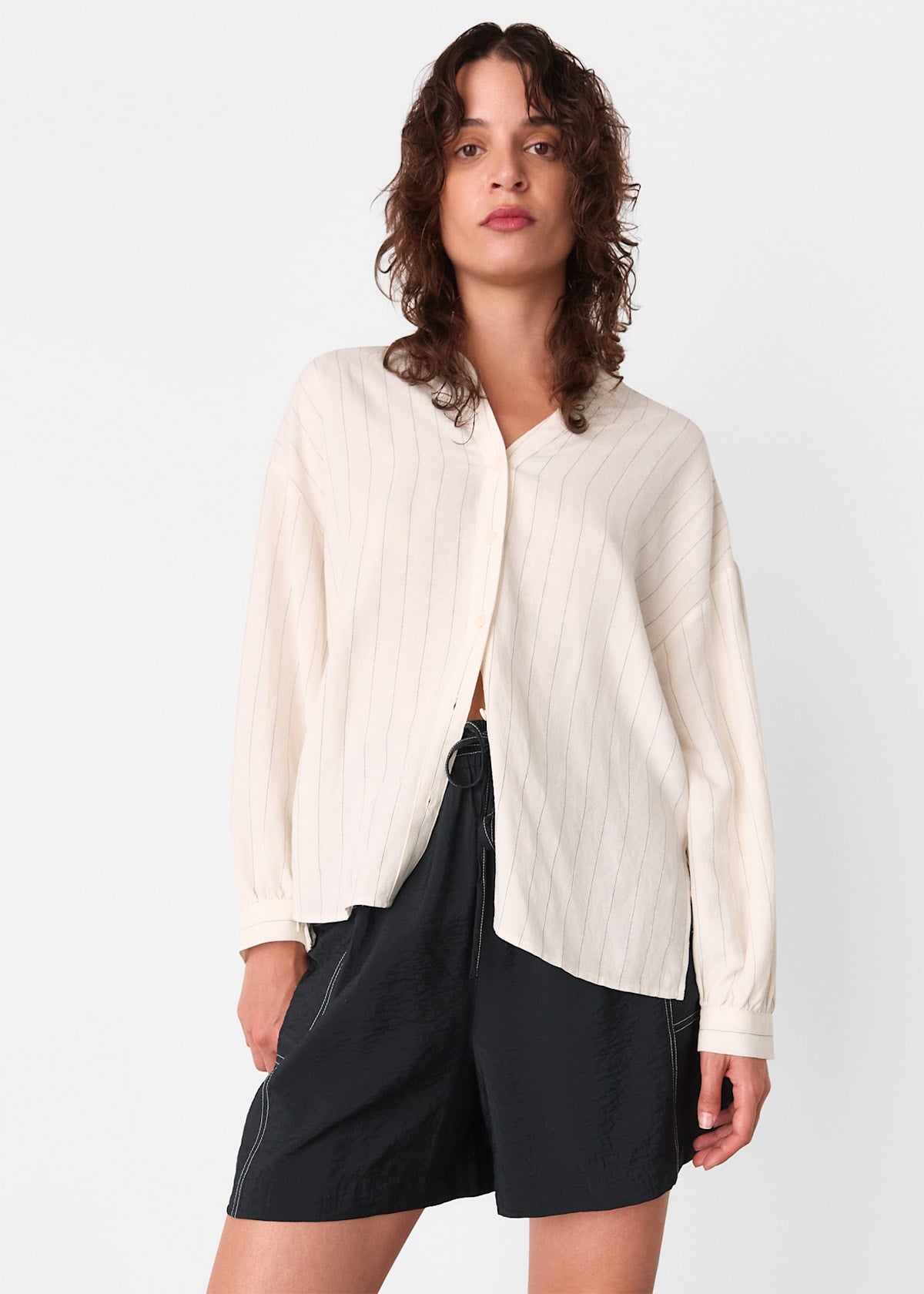 Black/Multi Contrast Stitch Pull On Short