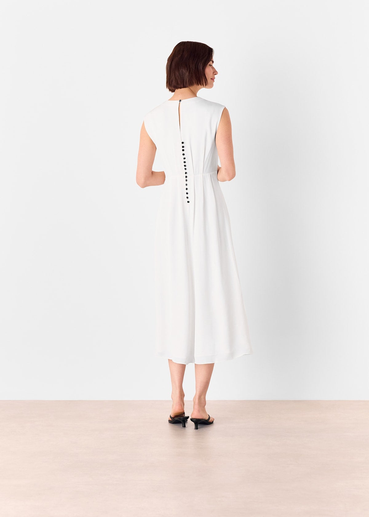 White Crepe Sleeveless Midi Dress