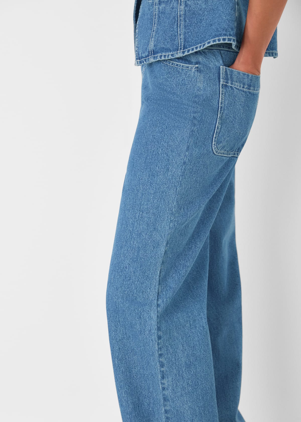 Denim Relaxed Straight Leg Jean