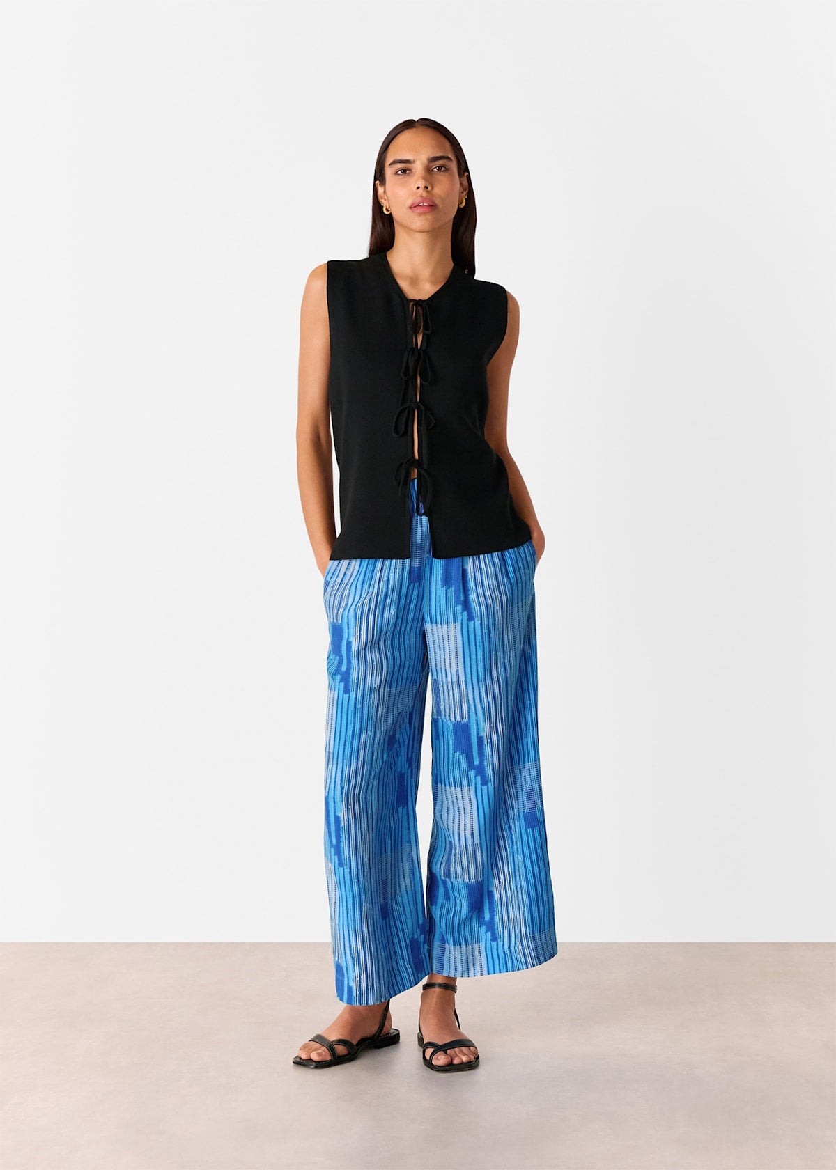 Blue/Multi Stripe Print Cropped Trouser