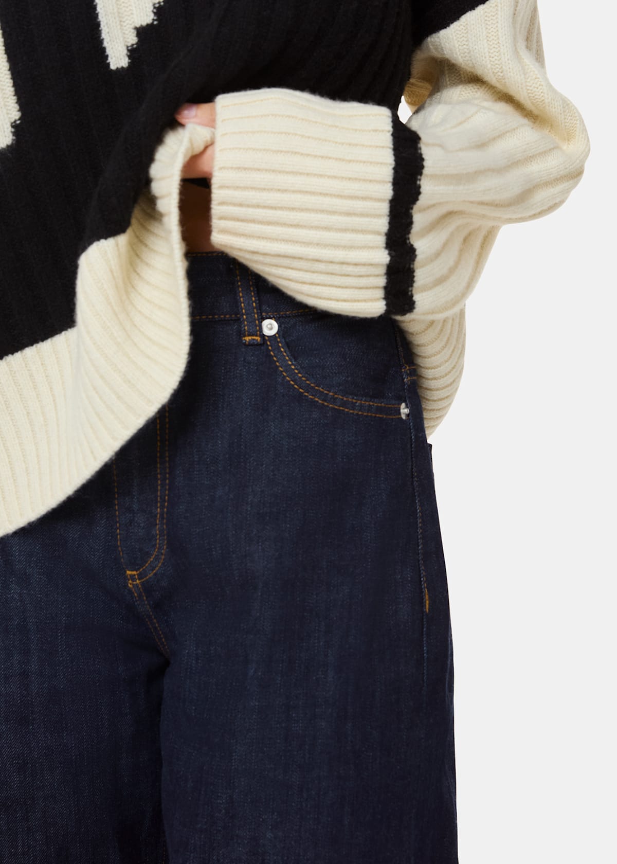 Dark Denim Turn Up Selvedge Jeans