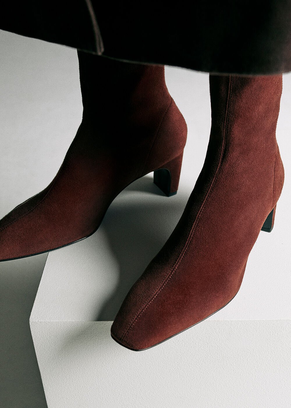 Chocolate Whistles X Essen Glove Boot