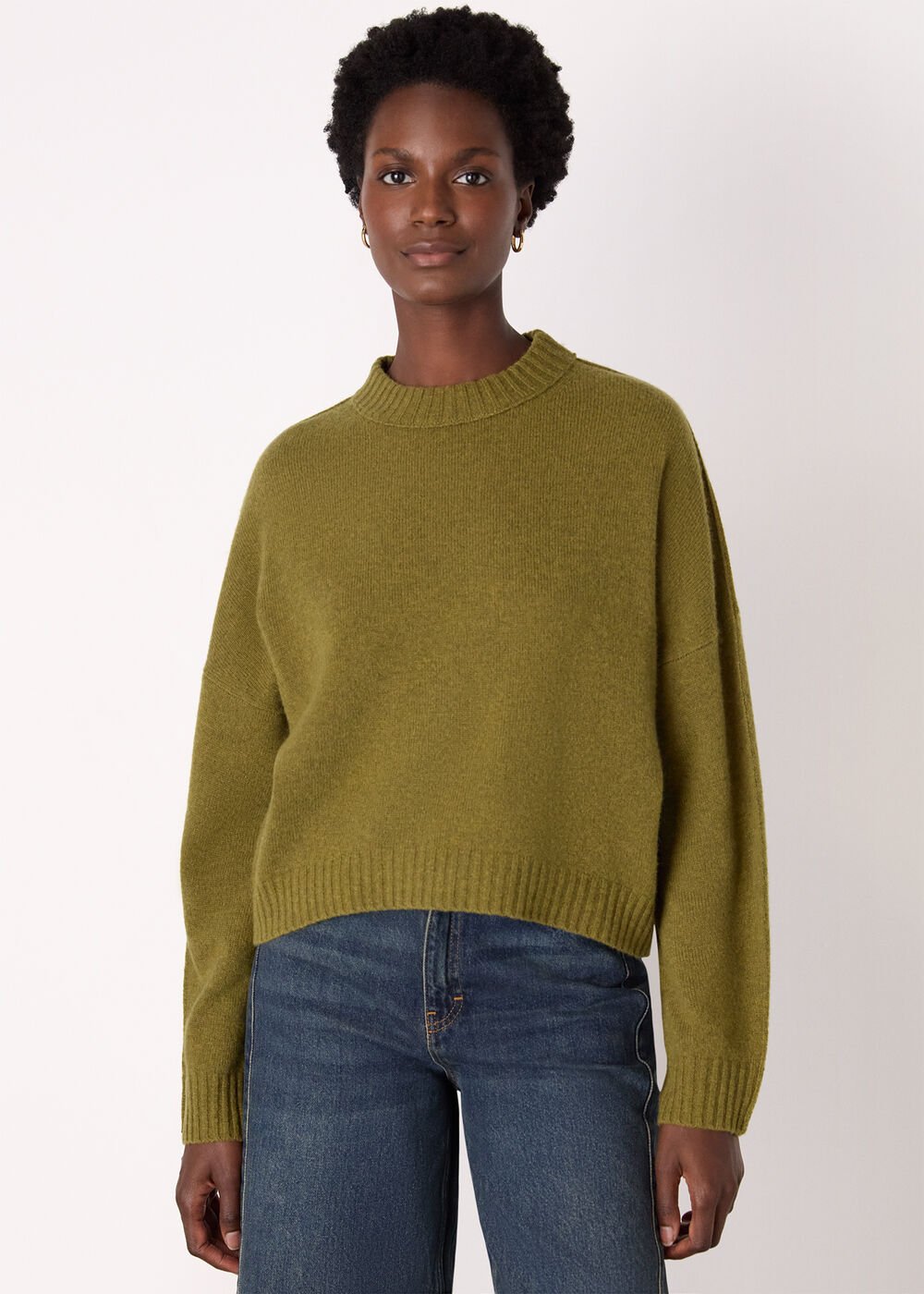 Olive Wool Curved Hem Knit