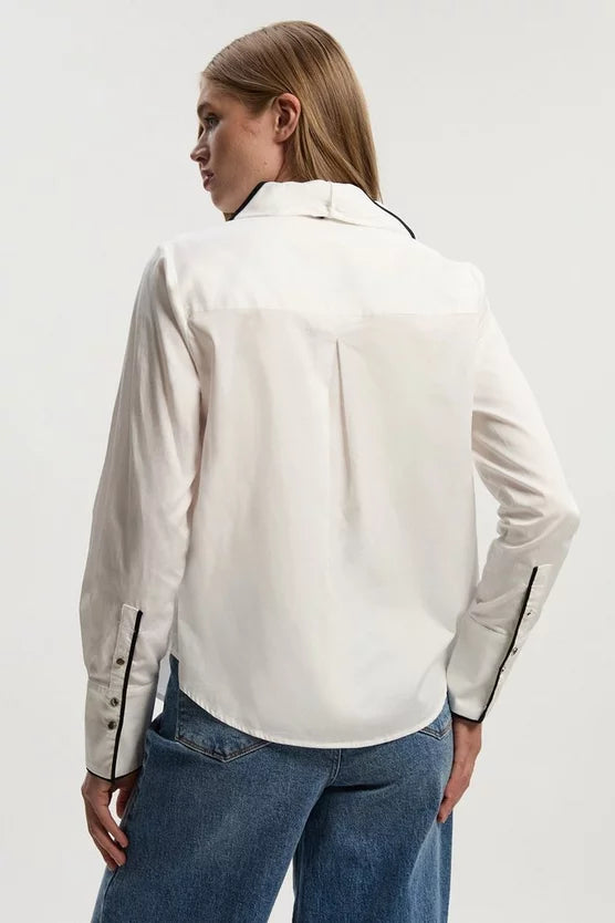 Detachable Scarf with Contrast Detail Woven Shirt