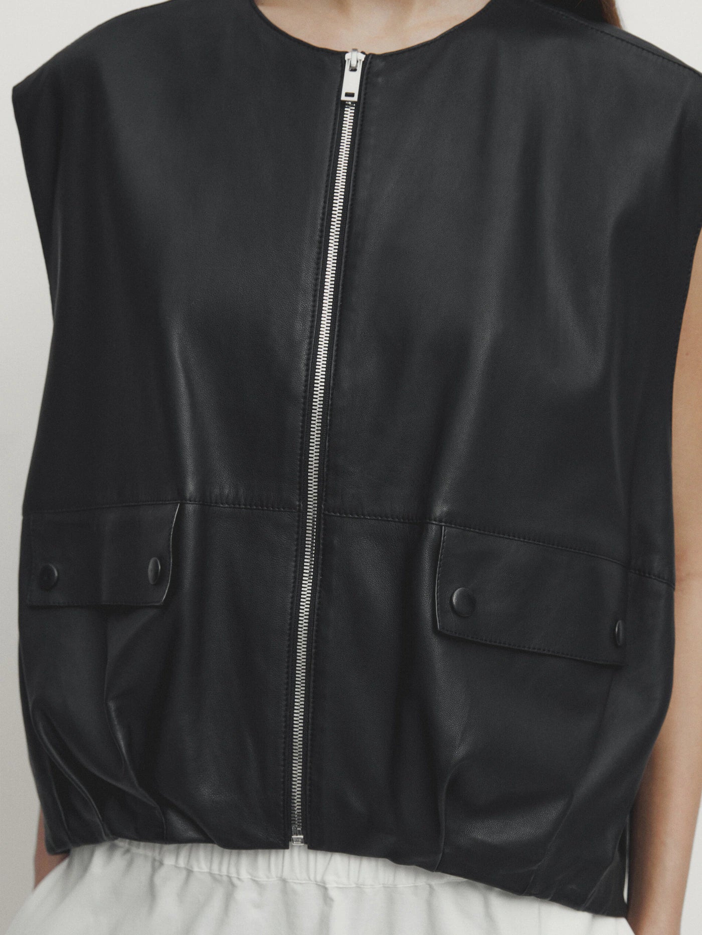Nappa leather gilet with zip