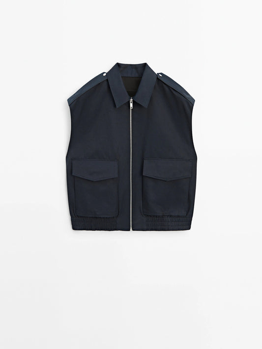 Gilet with pockets
