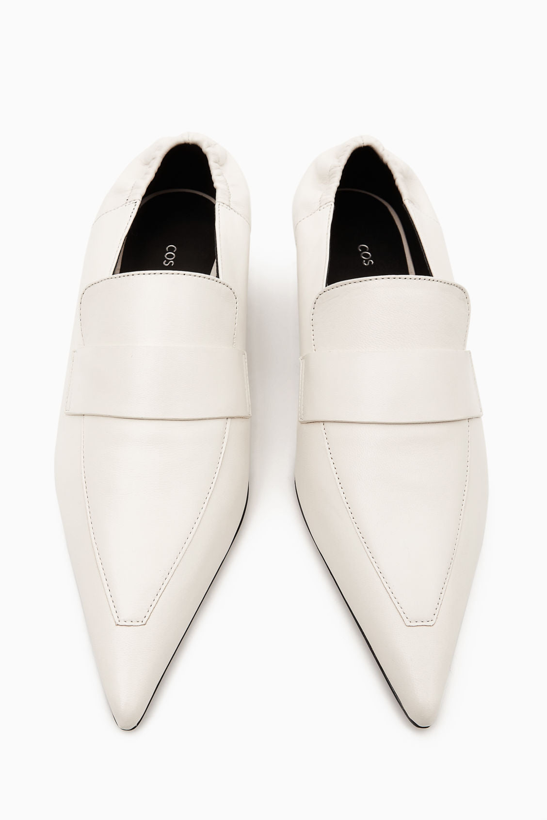 Pointed leather kitten-heel loafers