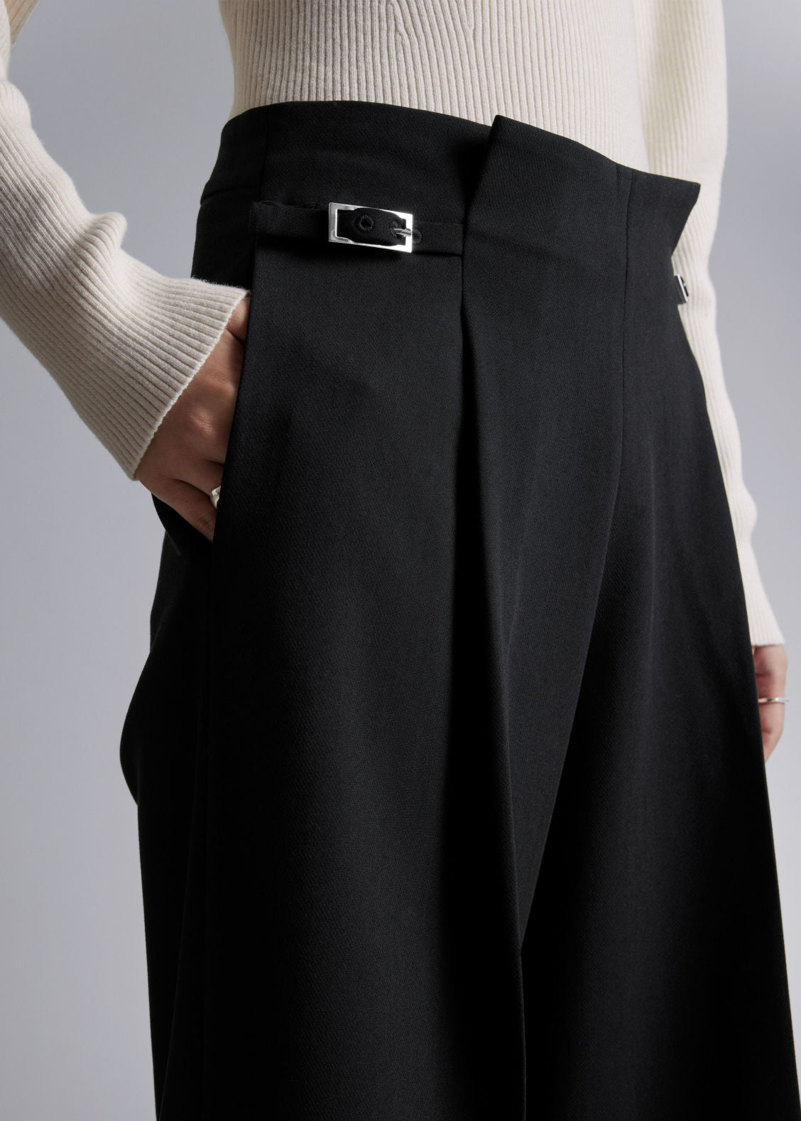 Tapered press crease trousers