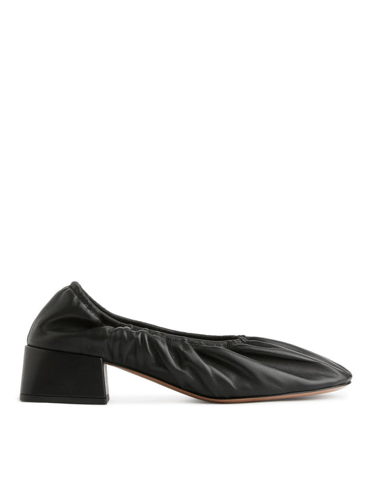 Ballerina leather heels