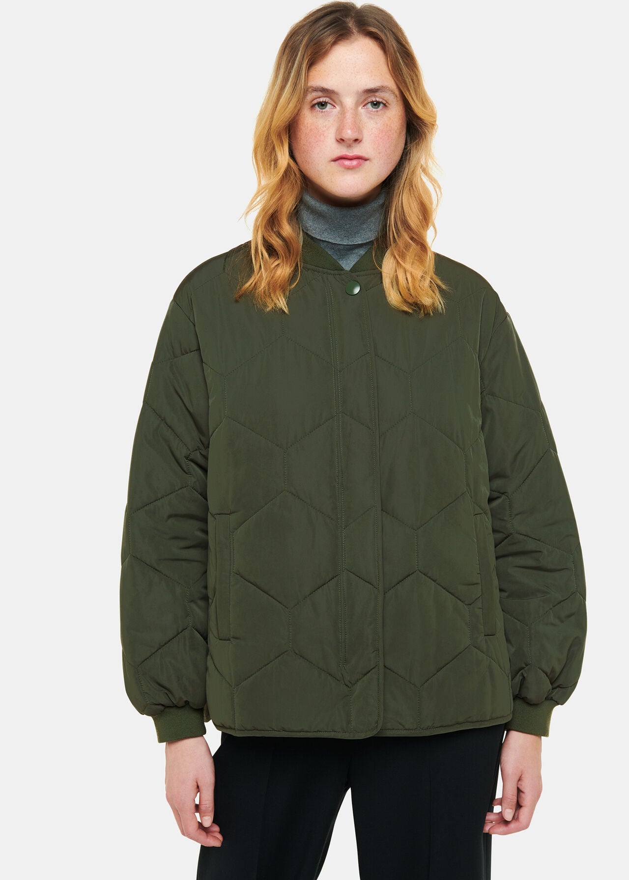 Short quilted coat