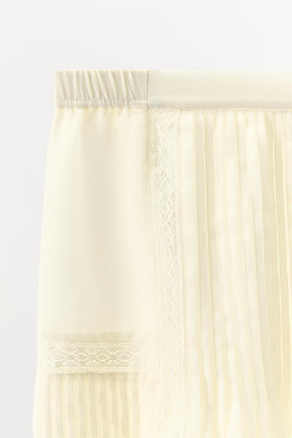 Lace Pleated Skirt