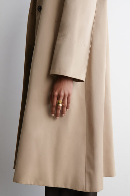 Elongated Sculpted Ring