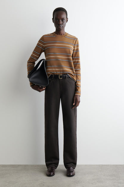 Clean Cut Regular Long-Sleeved T-Shirt