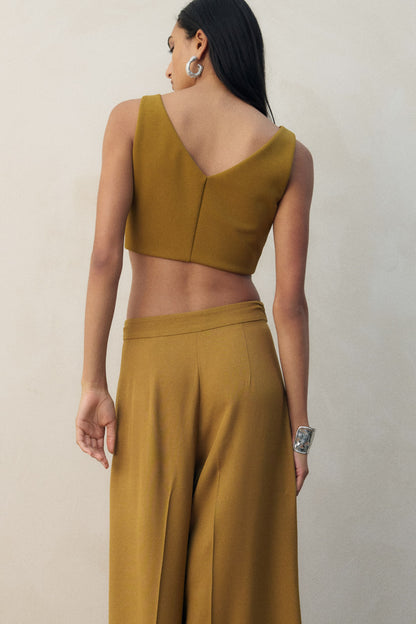Wide trousers