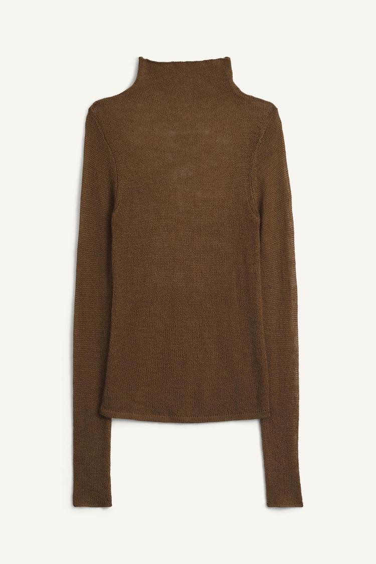 Turtle Neck Knit Jumper