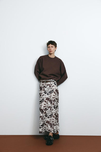 Satin print skirt with belt