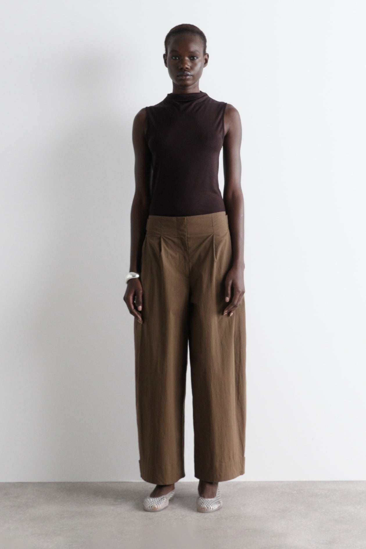 Cotton Barrel-Leg Trousers