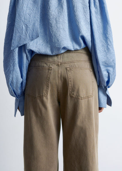 Relaxed Wide-Leg Jeans