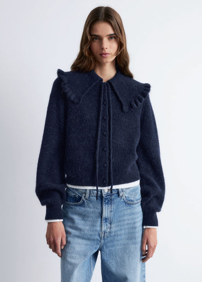 Peter Pan-collar Cardigan