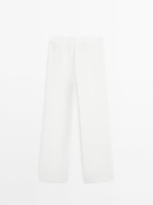 Straight-leg flowing trousers with dart detail